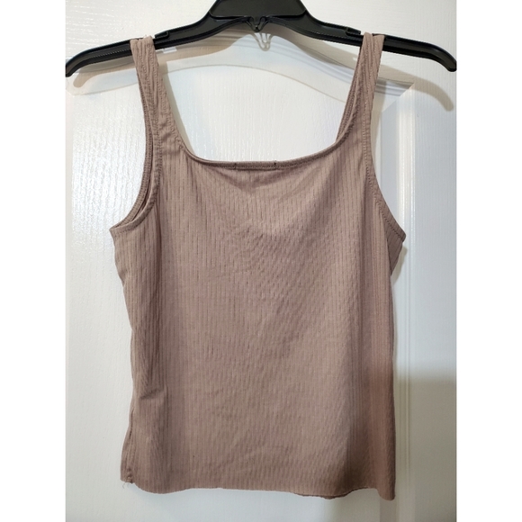 Cropped Beige Tank Top in Medium - Picture 2 of 7